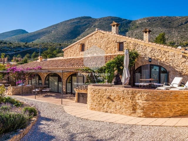 8 sypialnia Finka/Dom wiejski na sprzedaż w Benissa - 1 395 000 € (Ref: 9518079)