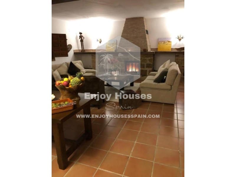 16 soverom Hotell til salgs i Lliber - € 4 000 000 (Ref: 9518080)