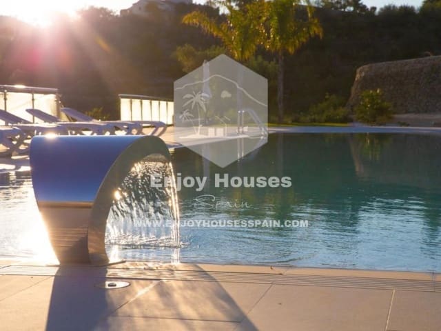 16 soverom Hotell til salgs i Llíber - € 4 000 000 (Ref: 9518080)