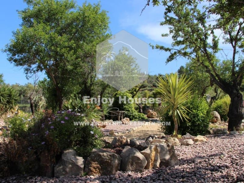 16 soverom Hotell til salgs i Lliber - € 4 000 000 (Ref: 9518080)