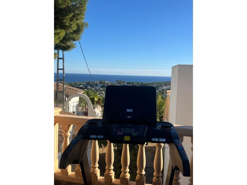 4 Zimmer Villa zu verkaufen in Moraira mit Garage - 1.565.000 € (Ref: 9529136)