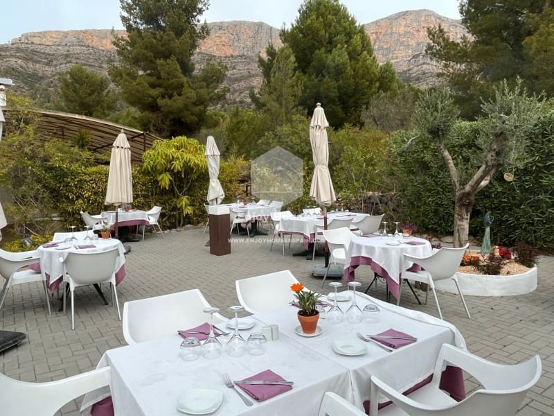 2 soveværelse Restaurant/Bar til salg i Javea / Xabia - € 980.000 (Ref: 9535341)