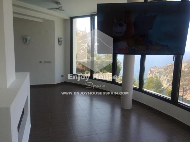 Villa for sale in Javea / Xabia - € 2,750,000 (Ref: 9535342)
