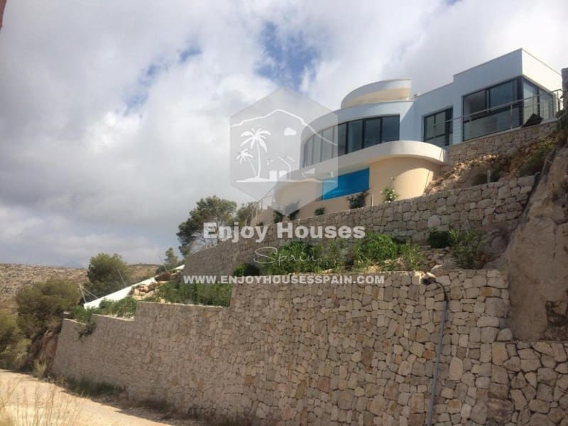 Villa for sale in Javea / Xabia - € 2,750,000 (Ref: 9535342)