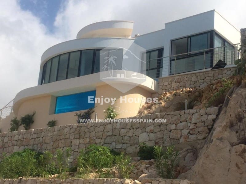Villa for sale in Javea / Xabia - € 2,750,000 (Ref: 9535342)