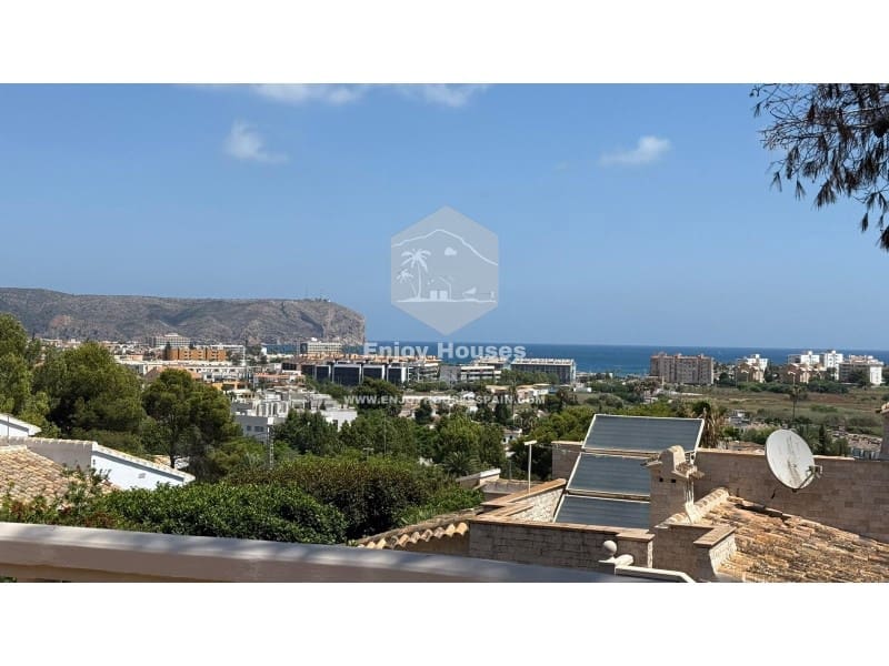 3 slaapkamer Villa te koop in Javea / Xabia met zwembad - € 800.000 (Ref: 9535343)