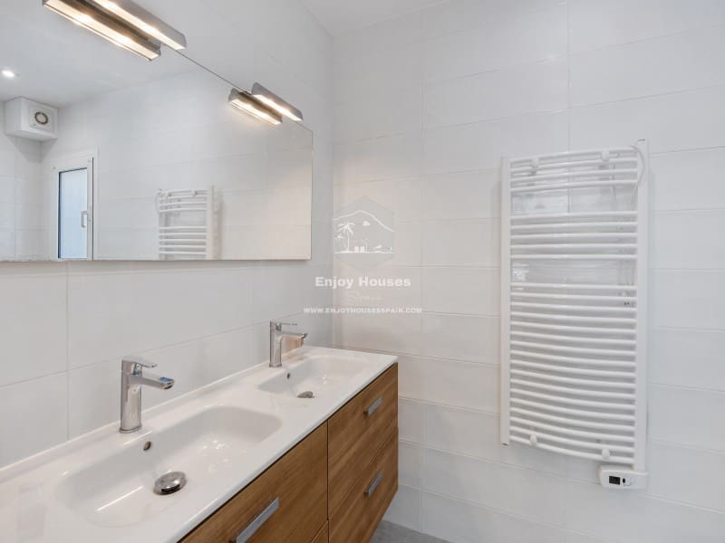 5 sypialnia Willa na sprzedaż w Benissa z basenem garażem - 795 000 € (Ref: 9536778)