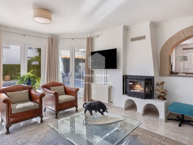 5 sypialnia Willa na sprzedaż w Benissa z basenem garażem - 795 000 € (Ref: 9536778)