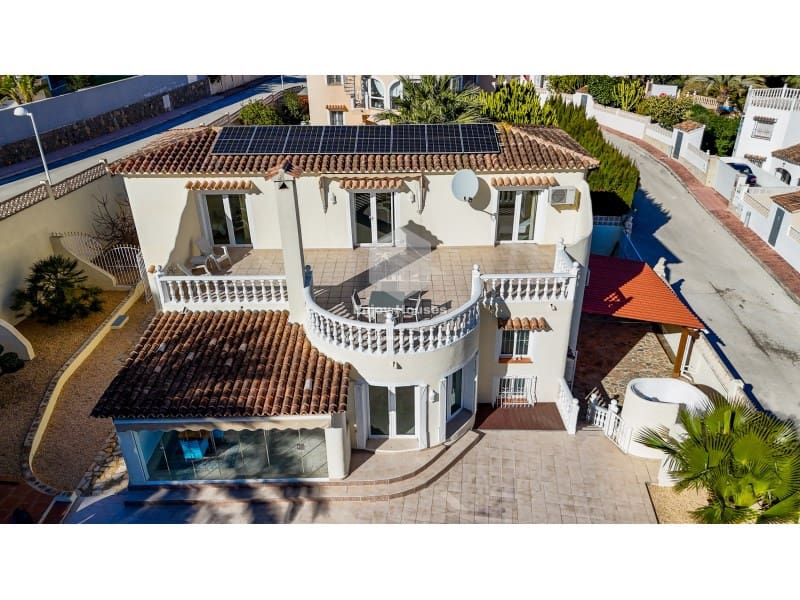 5 sypialnia Willa na sprzedaż w Benissa z basenem garażem - 795 000 € (Ref: 9536778)