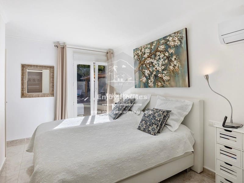 5 slaapkamer Villa te koop in Benissa met zwembad garage - € 795.000 (Ref: 9536778)