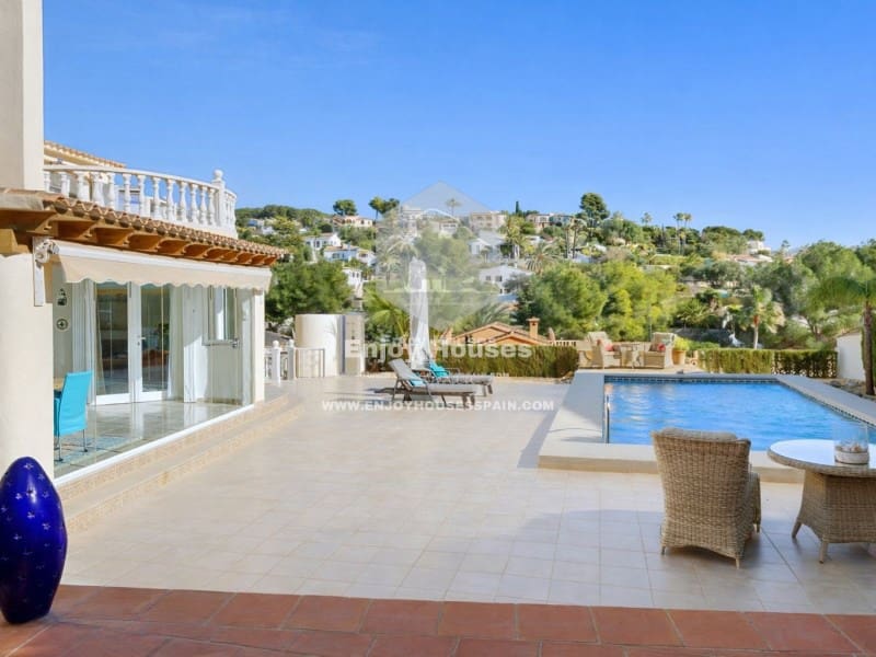 5 slaapkamer Villa te koop in Benissa met zwembad garage - € 795.000 (Ref: 9536778)