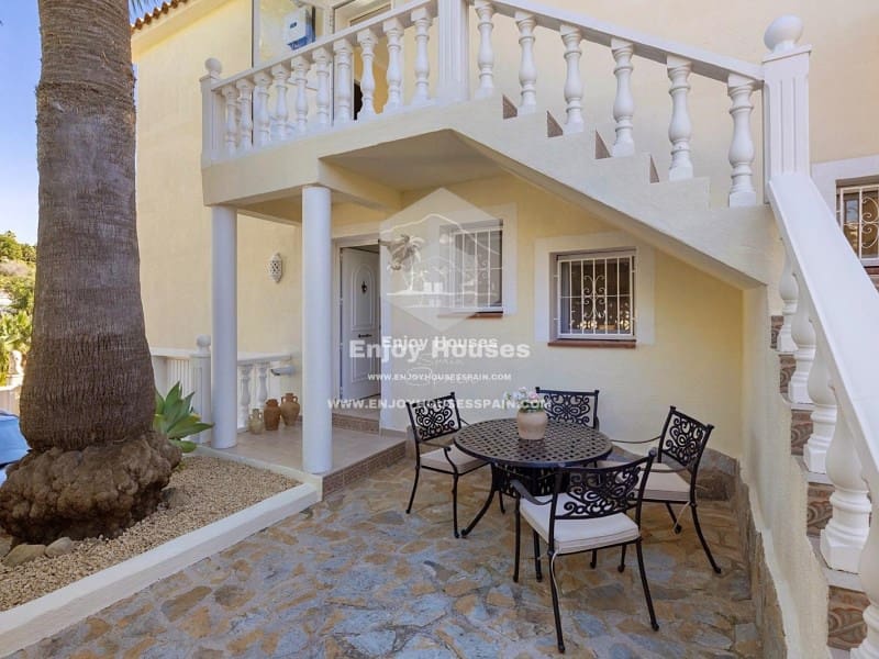 5 slaapkamer Villa te koop in Benissa met zwembad garage - € 795.000 (Ref: 9536778)