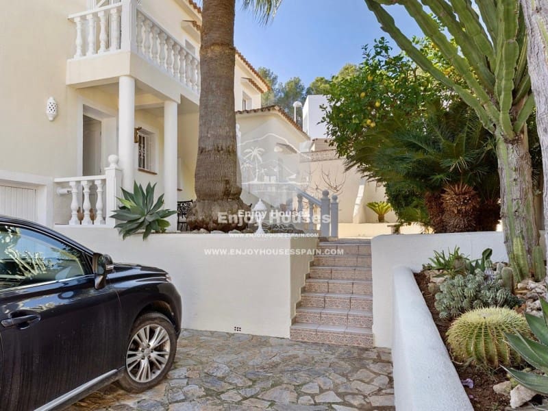 5 slaapkamer Villa te koop in Benissa met zwembad garage - € 795.000 (Ref: 9536778)