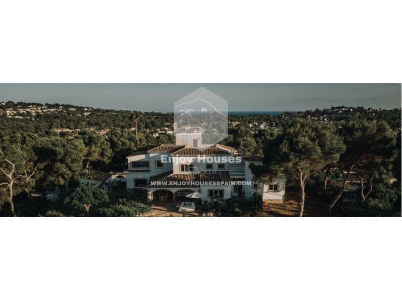 7 bedroom Villa for sale in Javea / Xabia with pool - € 1,600,000 (Ref: 9536779)