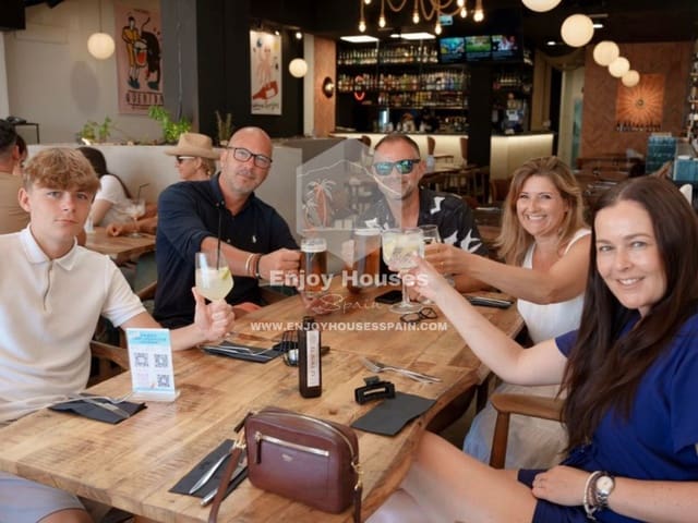 Restaurant/Bar til salg i Arenal, Javea / Xàbia - € 350.000 (Ref: 9537259)