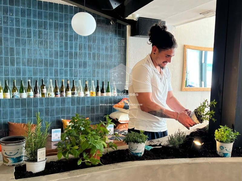 Restaurant/Bar til salg i Javea / Xabia - € 350.000 (Ref: 9537259)