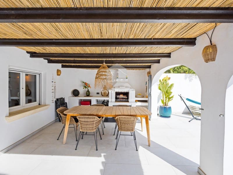 4 sypialnia Willa na sprzedaż w Javea / Xabia - 895 000 € (Ref: 9537260)