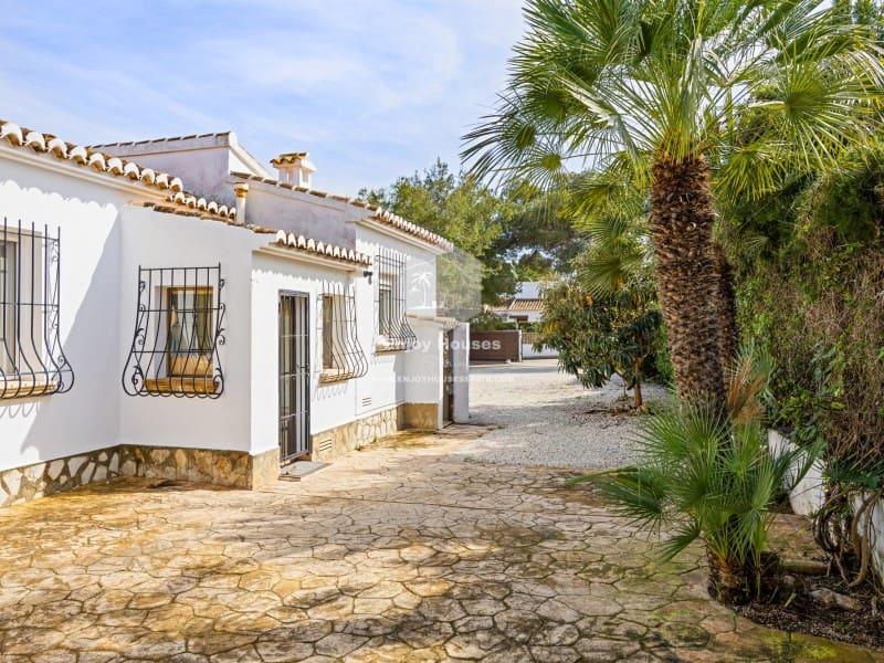4 sypialnia Willa na sprzedaż w Javea / Xabia - 895 000 € (Ref: 9537260)