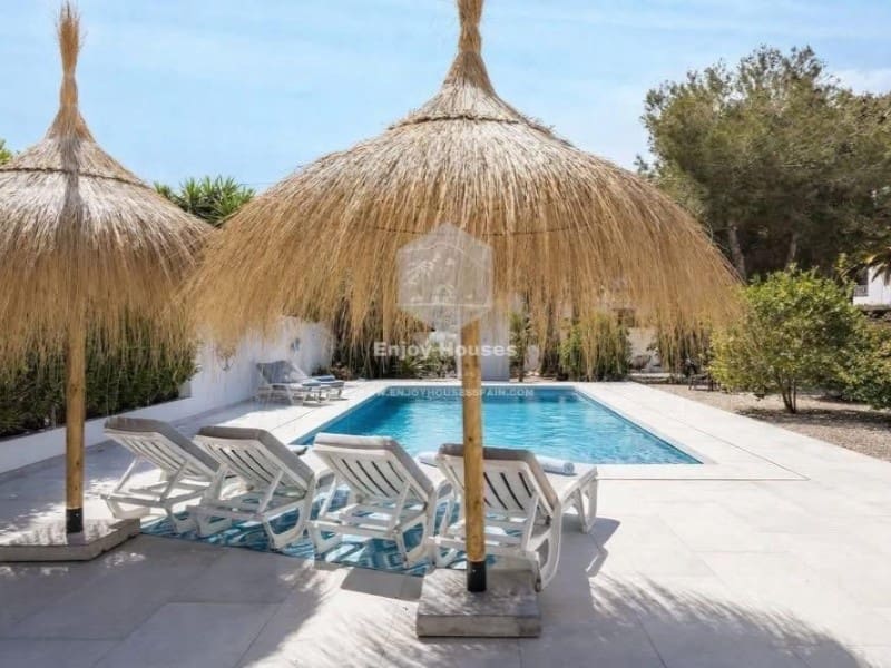 4 makuuhuone Huvila myytävänä paikassa Javea / Xabia - 895 000 € (Ref: 9537260)