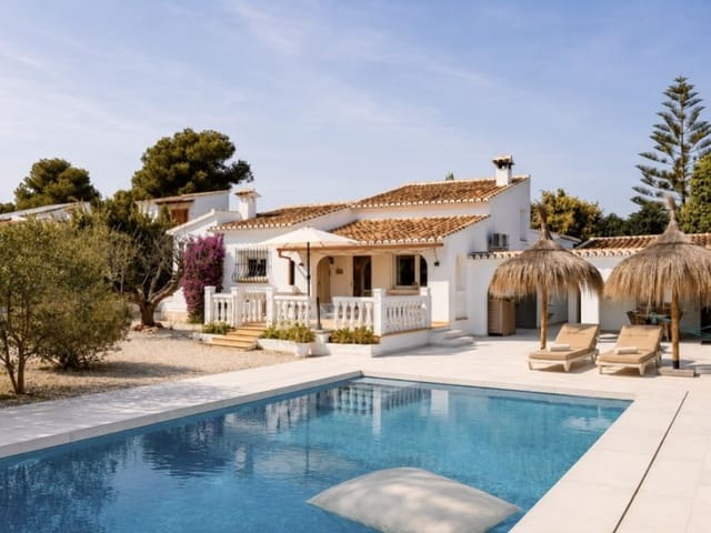 4 chambre Villa/Maison à vendre à La Granadella  - Costa Nova, Javea / Xàbia - 895 000 € (Ref: 9537260)