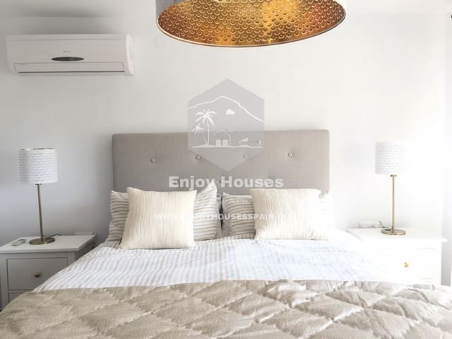 5 makuuhuone Huvila myytävänä paikassa Benimeit - Tabaira, Teulada-Moraira mukana 
autotalli - 770 000 € (Ref: 9541072)