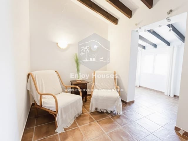 5 makuuhuone Huvila myytävänä paikassa Benimeit - Tabaira, Teulada-Moraira mukana 
autotalli - 770 000 € (Ref: 9541072)