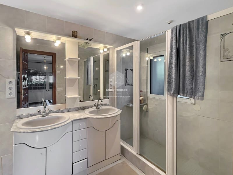 5 quarto Moradia para venda em Moraira com garagem - 770 000 € (Ref: 9541072)