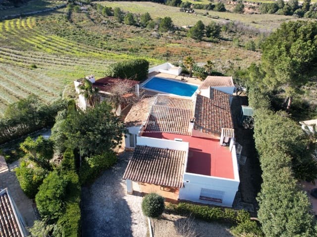 5 makuuhuone Huvila myytävänä paikassa Benimeit - Tabaira, Teulada-Moraira mukana 
autotalli - 770 000 € (Ref: 9541072)