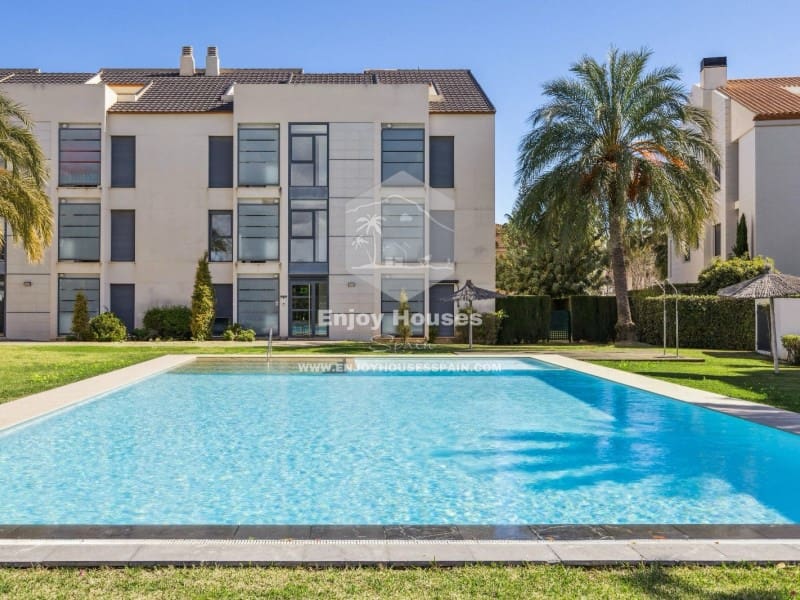 2 soveværelse Lejlighed til salg i Javea / Xabia med garage - € 495.000 (Ref: 9561748)