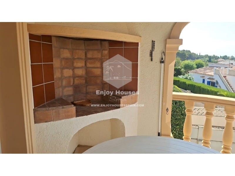 3 soveværelse Villa til salg i Calpe / Calp med swimmingpool - € 650.000 (Ref: 9573659)