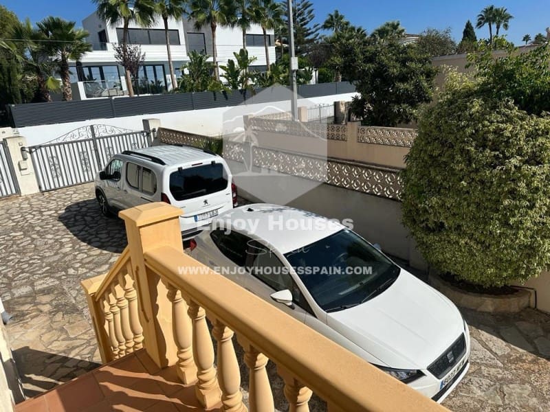3 soveværelse Villa til salg i Calpe / Calp med swimmingpool - € 650.000 (Ref: 9573659)