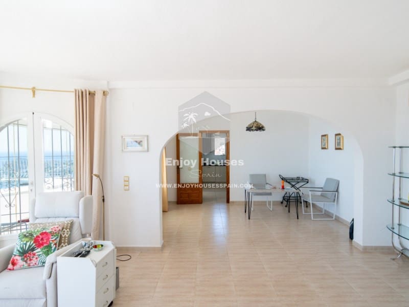 3 sovrum Villa till salu i Cumbre del Sol - 695 000 € (Ref: 9575423)