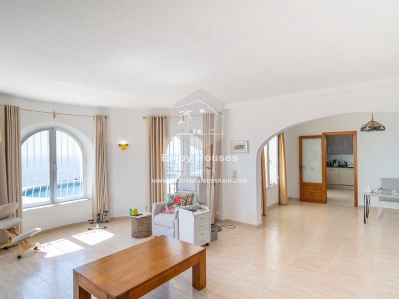 3 sovrum Villa till salu i Cumbre del Sol - 695 000 € (Ref: 9575423)