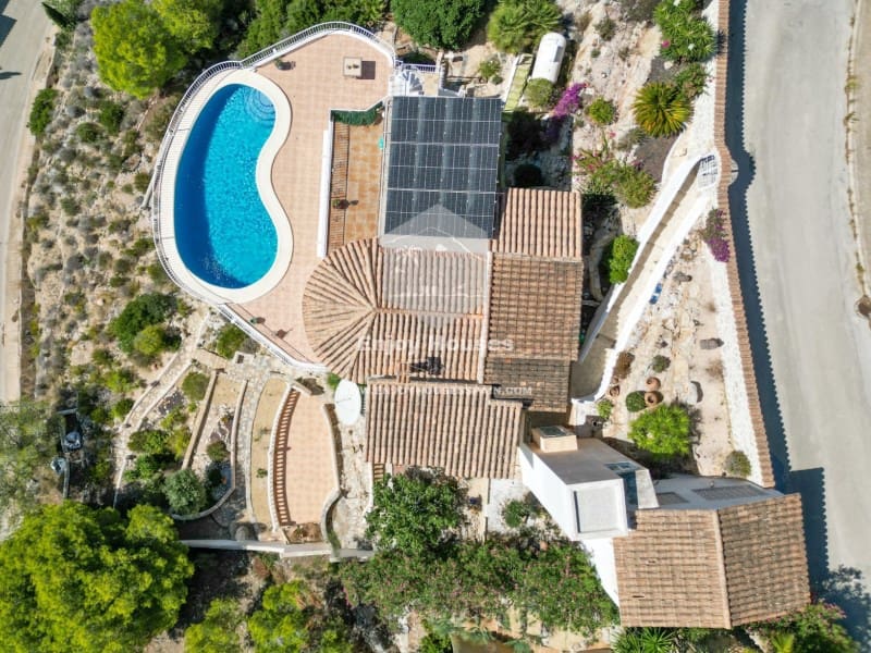 3 sovrum Villa till salu i Cumbre del Sol - 695 000 € (Ref: 9575423)