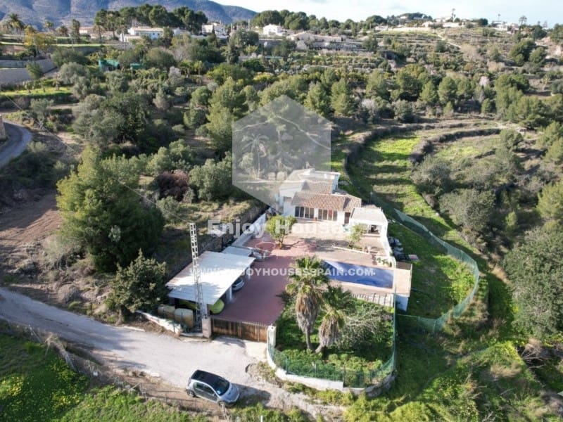 4 slaapkamer Villa te koop in Benissa - € 525.000 (Ref: 9582915)