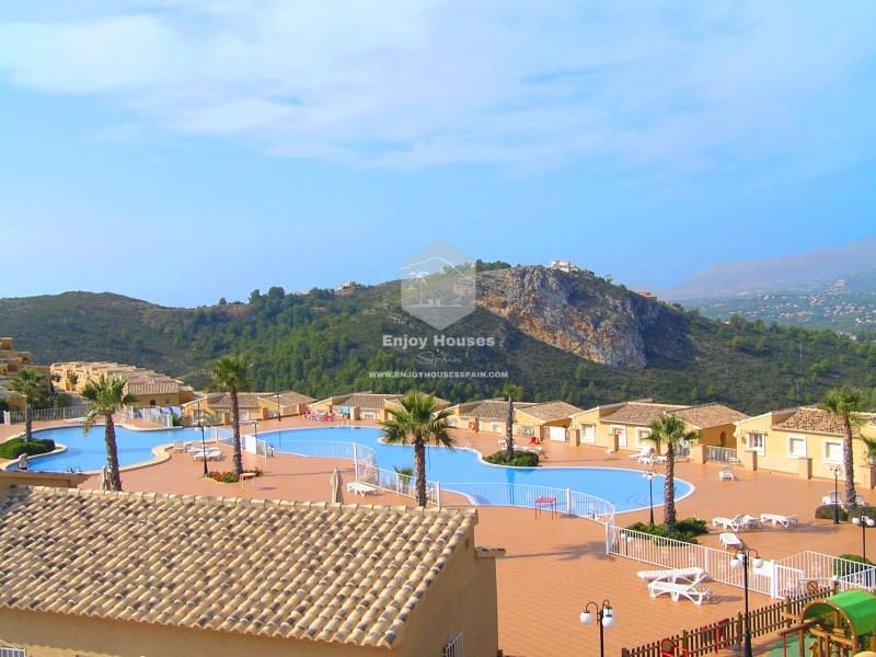 2 chambre Appartement à vendre à Cumbre del Sol avec piscine - 473 000 € (Ref: 9599382)