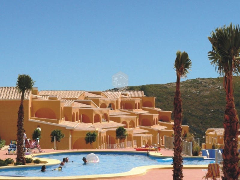 2 chambre Appartement à vendre à Cumbre del Sol avec piscine - 473 000 € (Ref: 9599382)