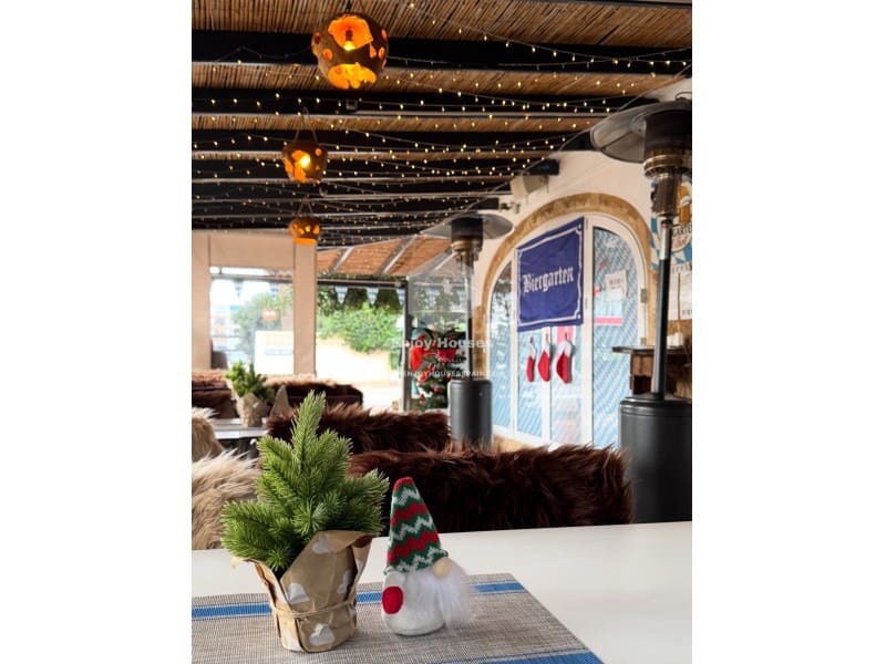 Restaurant/Bar for rent in Javea / Xabia - € 2,000 (Ref: 9608031)