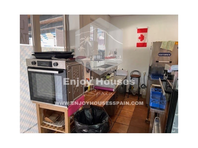Restaurant/Bar for rent in Javea / Xabia - € 2,000 (Ref: 9608031)