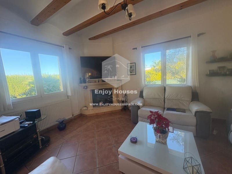 3 soveværelse Villa til salg i Javea / Xabia med swimmingpool - € 649.000 (Ref: 9616132)