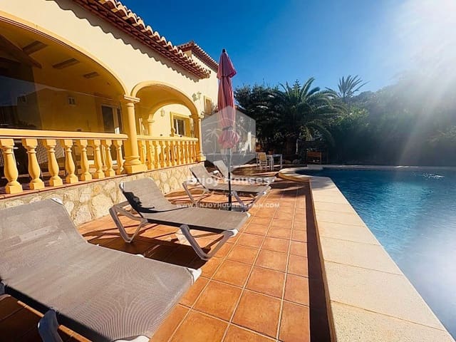 3 soverom Villa til salgs i Partides comunes - Adsubia, Javea / Xàbia med svømmebasseng - € 649 000 (Ref: 9616132)