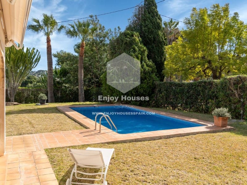 3 quarto Moradia para venda em Javea / Xabia com piscina - 895 000 € (Ref: 9619196)