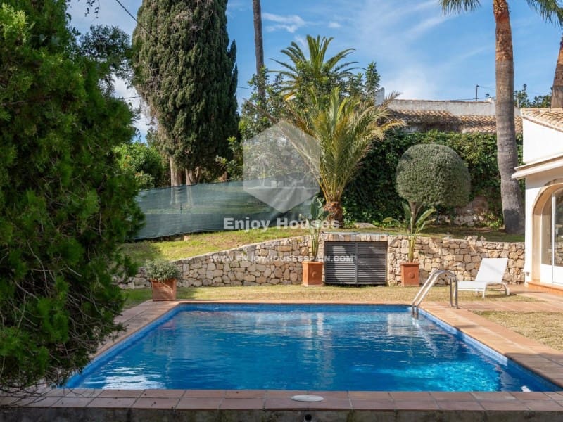3 quarto Moradia para venda em Javea / Xabia com piscina - 895 000 € (Ref: 9619196)