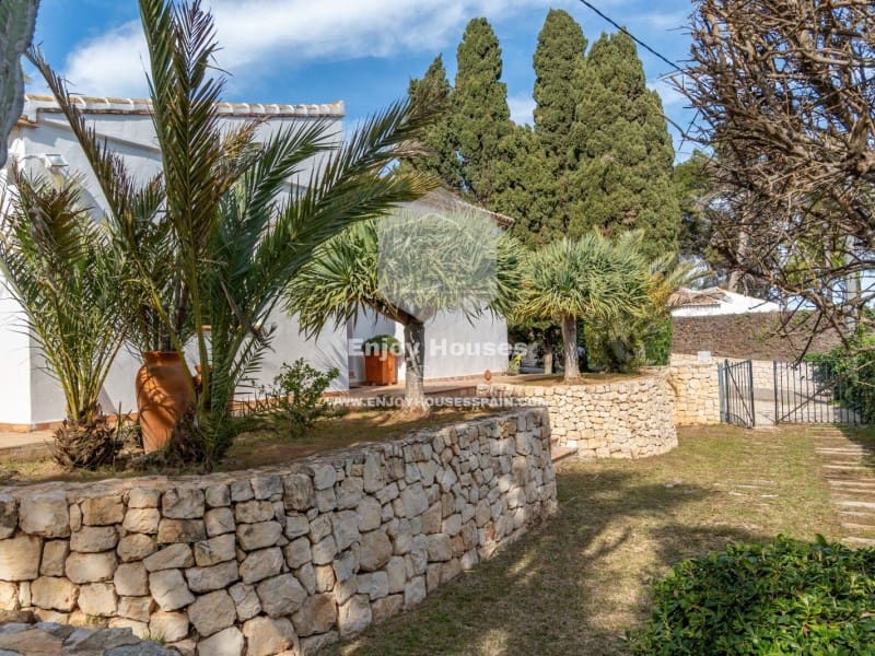 3 quarto Moradia para venda em Javea / Xabia com piscina - 895 000 € (Ref: 9619196)