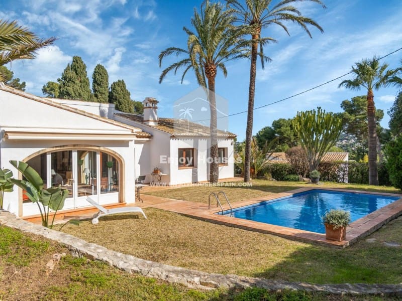 3 quarto Moradia para venda em Javea / Xabia com piscina - 895 000 € (Ref: 9619196)