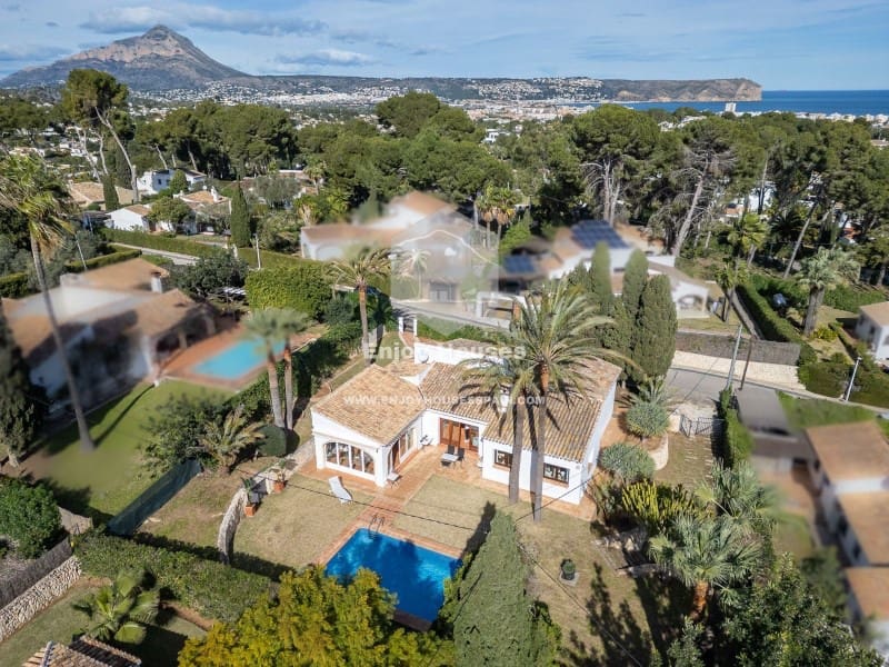 3 quarto Moradia para venda em Javea / Xabia com piscina - 895 000 € (Ref: 9619196)