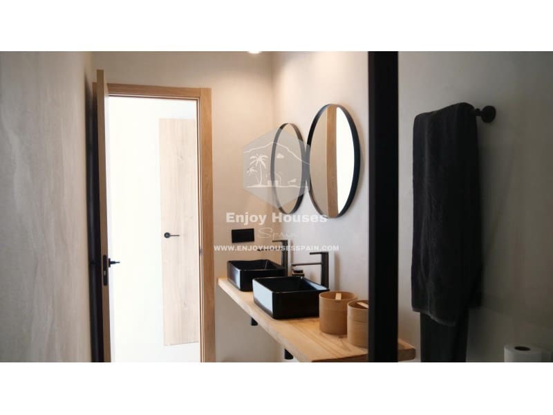 4 makuuhuone Huvila myytävänä paikassa Javea / Xabia mukana uima-altaan - 1 490 000 € (Ref: 9629936)