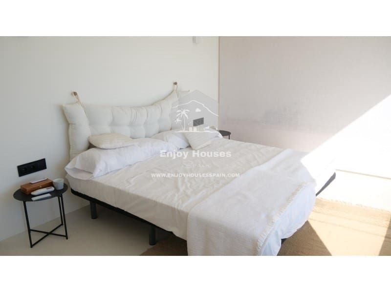 4 makuuhuone Huvila myytävänä paikassa Javea / Xabia mukana uima-altaan - 1 490 000 € (Ref: 9629936)