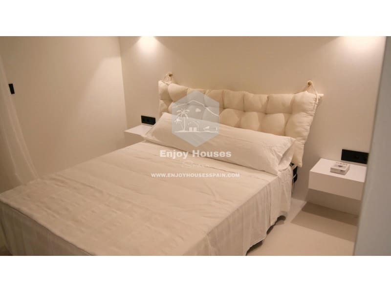 4 makuuhuone Huvila myytävänä paikassa Javea / Xabia mukana uima-altaan - 1 490 000 € (Ref: 9629936)