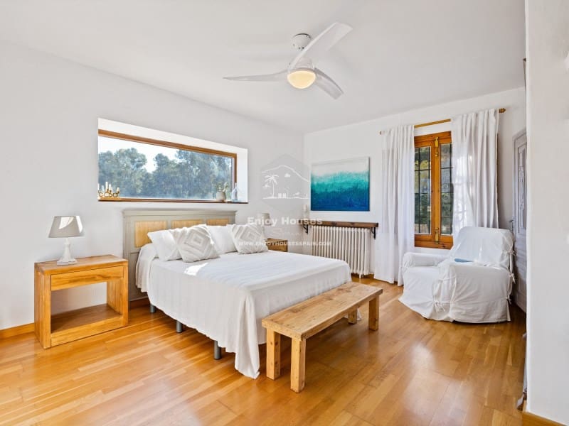 Chalet de 9 habitaciones en Javea / Xàbia en venta con garaje - 1.500.000 € (Ref: 9634209)